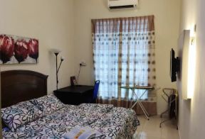 Bilik tidur daripada Facebook rasmi MyHomestay Muar